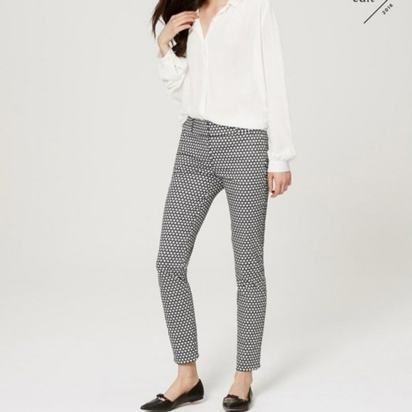 LOFT Pants - LOFT Marisa Skinny Pants with Geometric Print